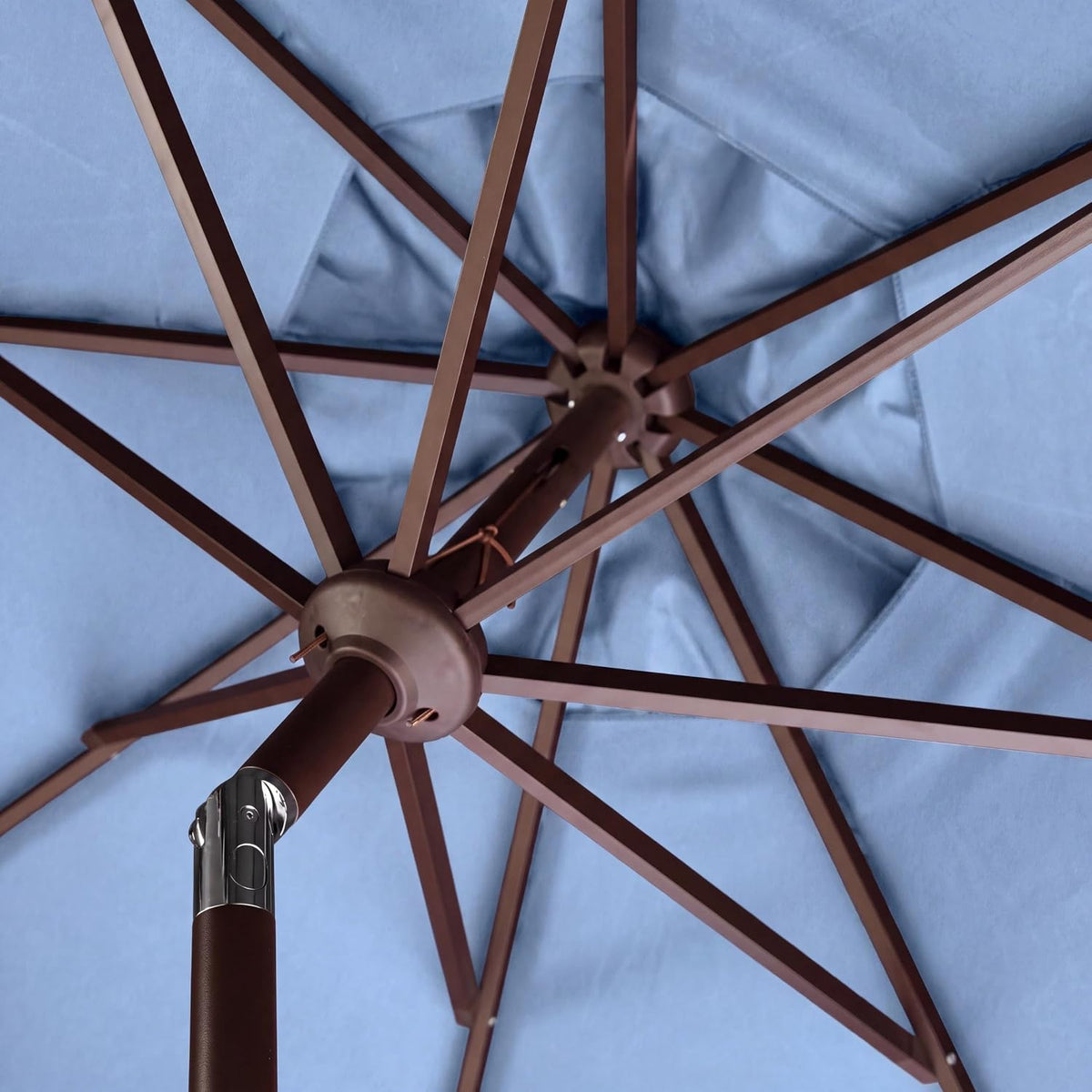 Safavieh PAT8010A Collection Venice Navy and White Single Scallop 9Ft Crank Outdoor Push Button Tilt Umbrella